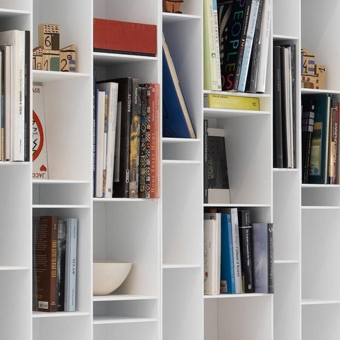 Random Shelf